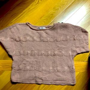 Jennifer Lopez short sleeve sweater